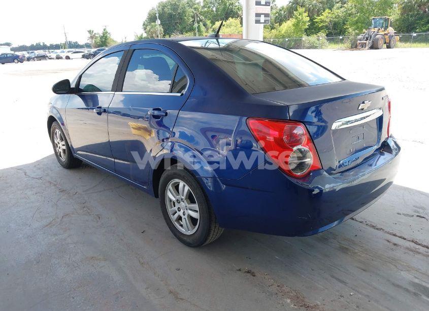 Photo 3 of 2014 Chevrolet Sonic LT AUTO (VIN 1G1JC5SH5E4158757)