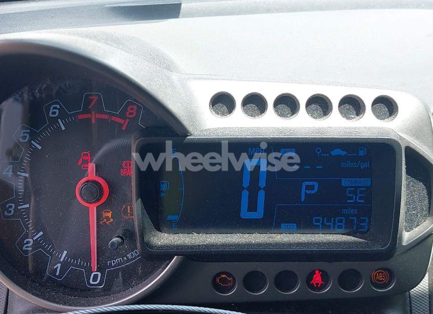 Photo 7 of 2014 Chevrolet Sonic LT AUTO (VIN 1G1JC5SH5E4187031)