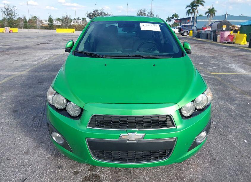 Photo 6 of 2015 Chevrolet Sonic LT AUTO (VIN 1G1JC5SH5F4111035)