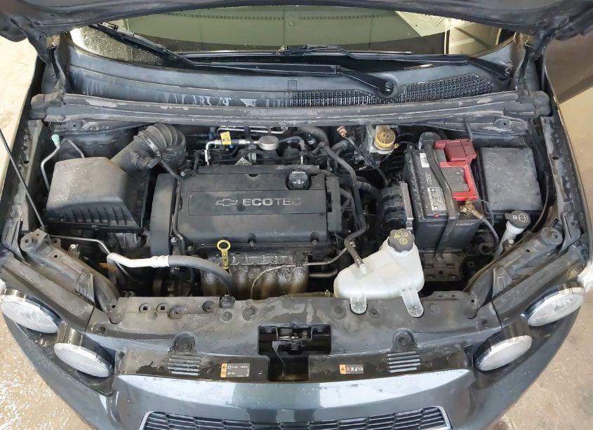 Photo 10 of 2015 Chevrolet Sonic LT AUTO (VIN 1G1JC5SH5F4117109)