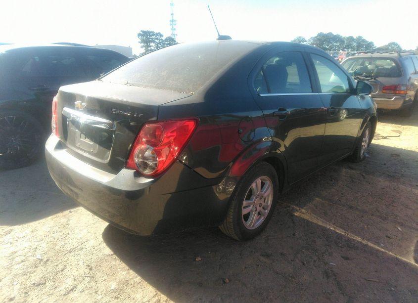 Photo 4 of 2016 Chevrolet Sonic LT AUTO (VIN 1G1JC5SH5G4132128)