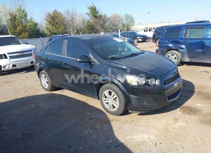 2016 Chevrolet Sonic LT AUTO (VIN 1G1JC5SH5G4185234) main photo