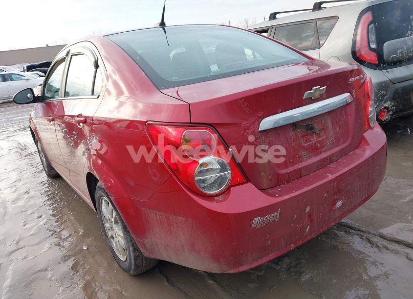 Photo 3 of 2012 Chevrolet Sonic 2LT (VIN 1G1JC5SH6C4111878)
