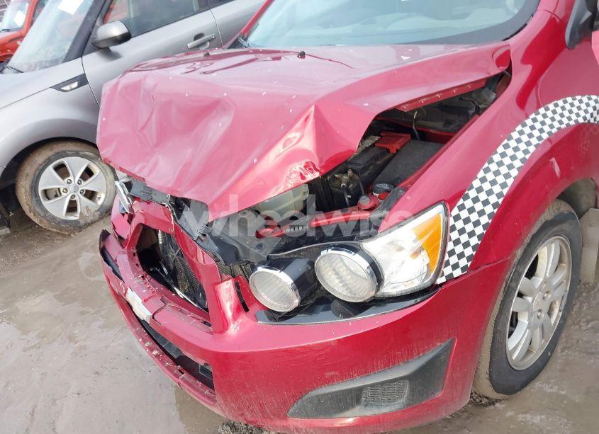 Photo 6 of 2012 Chevrolet Sonic 2LT (VIN 1G1JC5SH6C4111878)