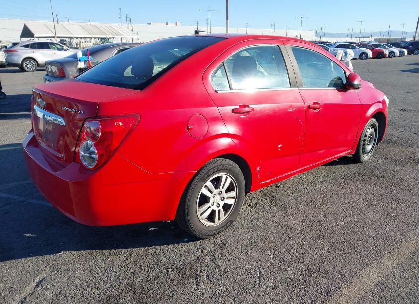 Photo 4 of 2012 Chevrolet Sonic 2LT (VIN 1G1JC5SH6C4118216)