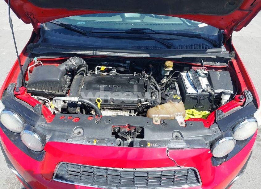 Photo 10 of 2012 Chevrolet Sonic 2LT (VIN 1G1JC5SH6C4135646)