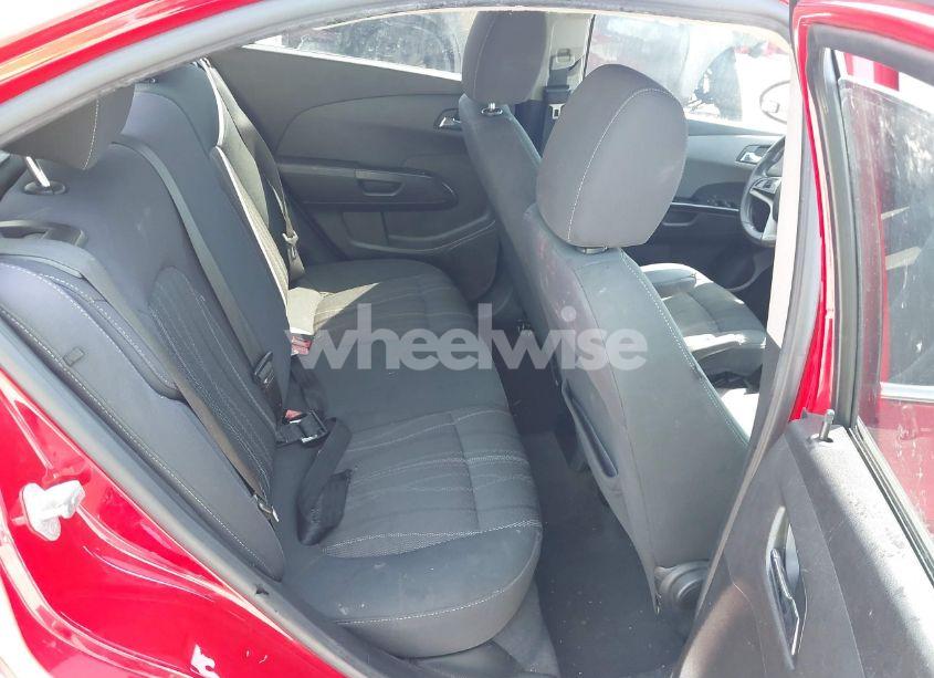 Photo 8 of 2012 Chevrolet Sonic 2LT (VIN 1G1JC5SH6C4135646)