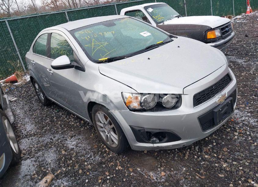 2012 Chevrolet Sonic 2LT (VIN 1G1JC5SH6C4153063) main photo