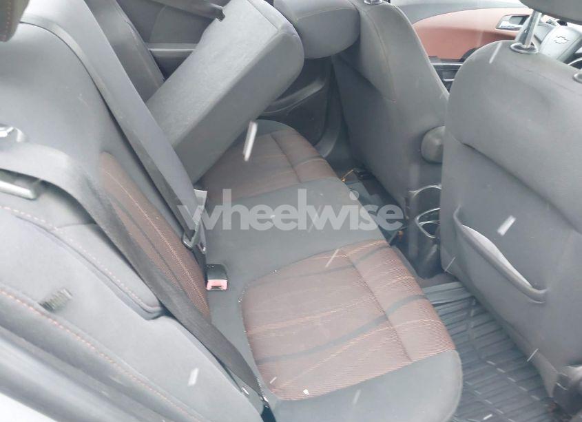 Photo 8 of 2012 Chevrolet Sonic 2LT (VIN 1G1JC5SH6C4153063)