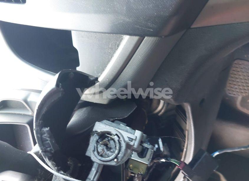 Photo 6 of 2013 Chevrolet Sonic LT AUTO (VIN 1G1JC5SH6D4117133)