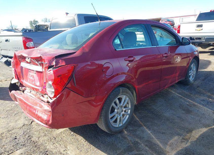 Photo 4 of 2013 Chevrolet Sonic LT AUTO (VIN 1G1JC5SH6D4209665)