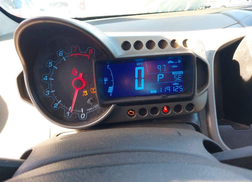 Photo 7 of 2013 Chevrolet Sonic LT AUTO (VIN 1G1JC5SH6D4209665)