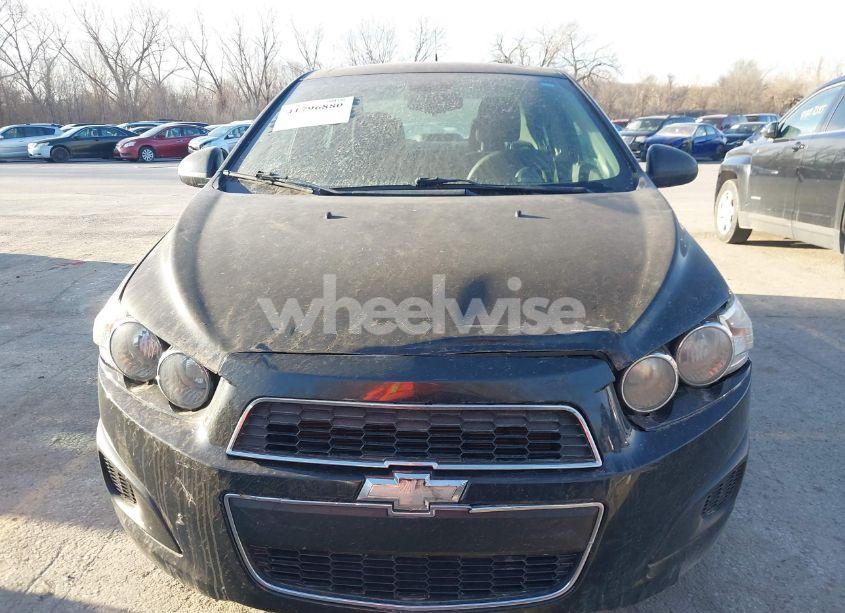 Photo 6 of 2013 Chevrolet Sonic LT AUTO (VIN 1G1JC5SH6D4216731)