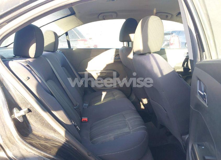 Photo 8 of 2013 Chevrolet Sonic LT AUTO (VIN 1G1JC5SH6D4216731)