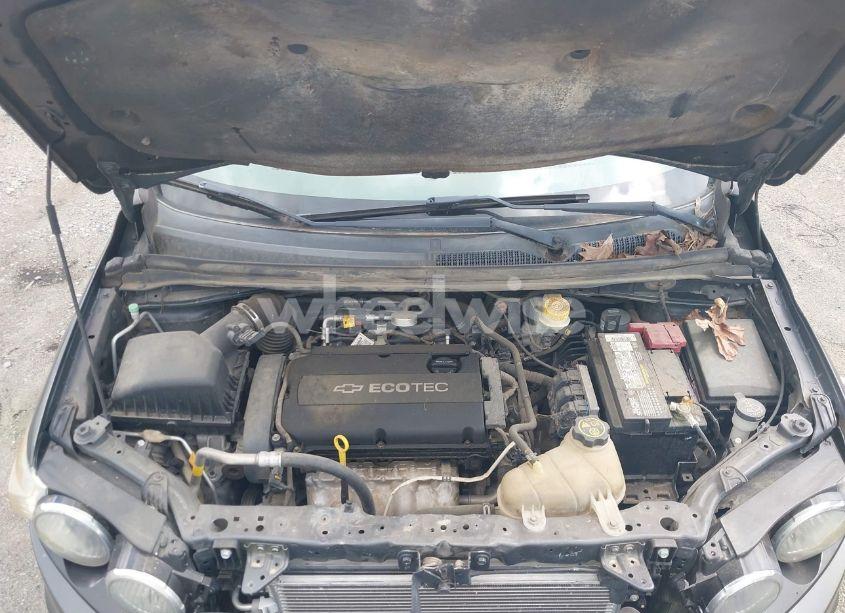 Photo 10 of 2013 Chevrolet Sonic LT AUTO (VIN 1G1JC5SH6D4236705)