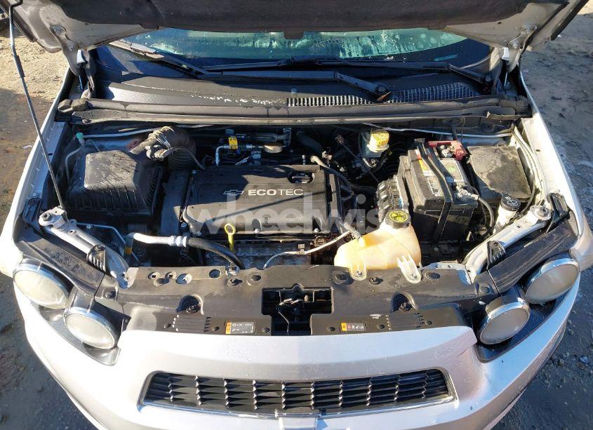 Photo 10 of 2014 Chevrolet Sonic LT AUTO (VIN 1G1JC5SH6E4113410)