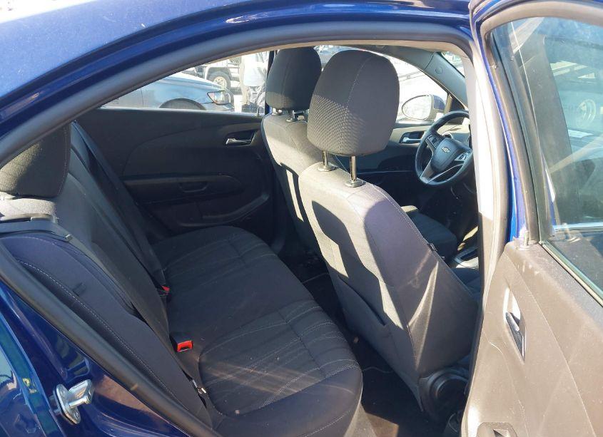 Photo 8 of 2014 Chevrolet Sonic LT AUTO (VIN 1G1JC5SH6E4145905)