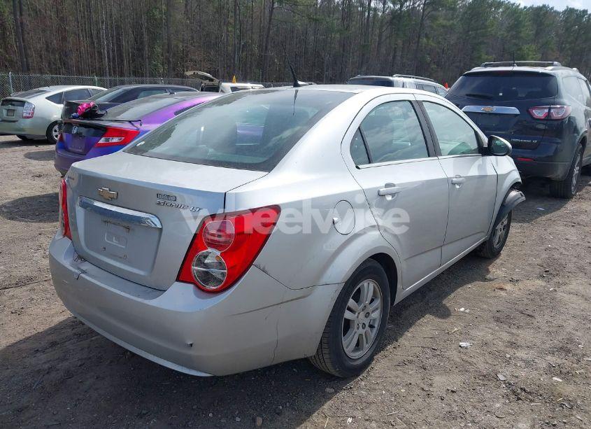 Photo 4 of 2014 Chevrolet Sonic LT AUTO (VIN 1G1JC5SH6E4153549)