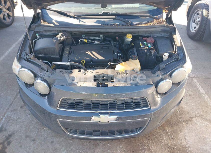 Photo 10 of 2014 Chevrolet Sonic LT AUTO (VIN 1G1JC5SH6E4183909)