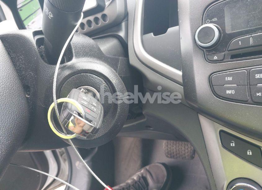 Photo 11 of 2014 Chevrolet Sonic LT AUTO (VIN 1G1JC5SH6E4215922)