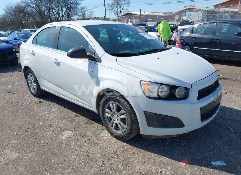 2014 Chevrolet Sonic LT AUTO (VIN 1G1JC5SH6E4229481) main photo