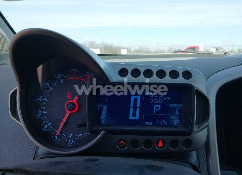 Photo 7 of 2014 Chevrolet Sonic LT AUTO (VIN 1G1JC5SH6E4229481)