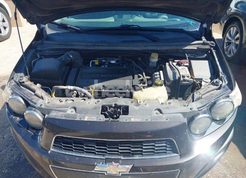 Photo 10 of 2014 Chevrolet Sonic LT AUTO (VIN 1G1JC5SH6E4243994)