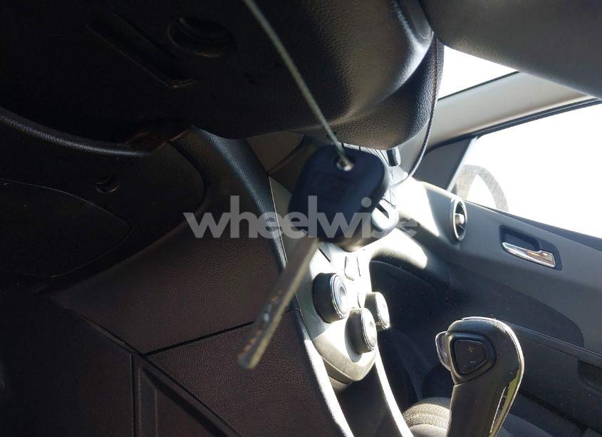 Photo 11 of 2014 Chevrolet Sonic LT AUTO (VIN 1G1JC5SH6E4243994)