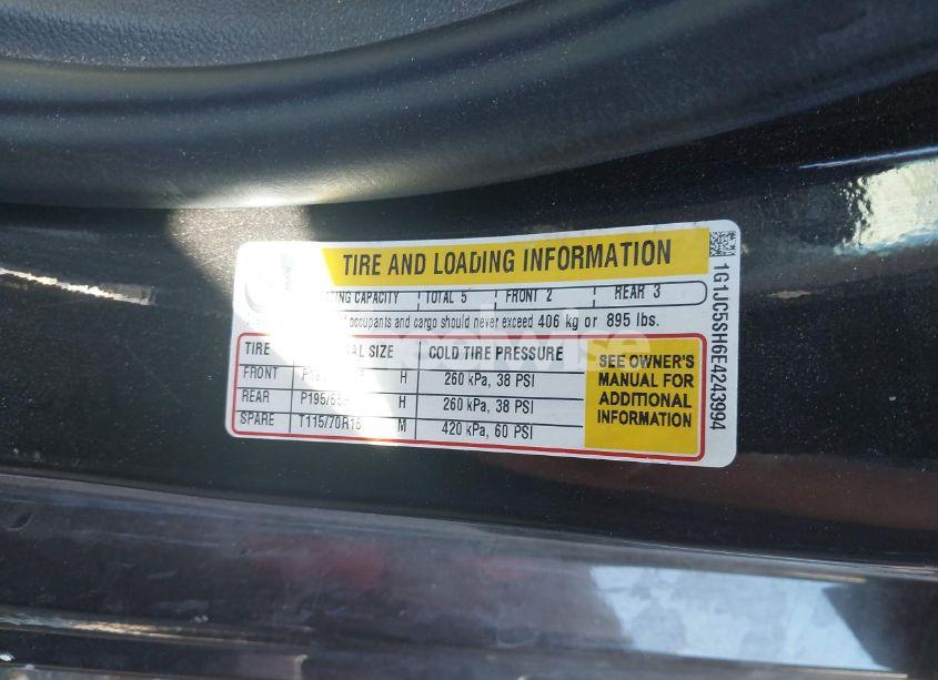 Photo 9 of 2014 Chevrolet Sonic LT AUTO (VIN 1G1JC5SH6E4243994)