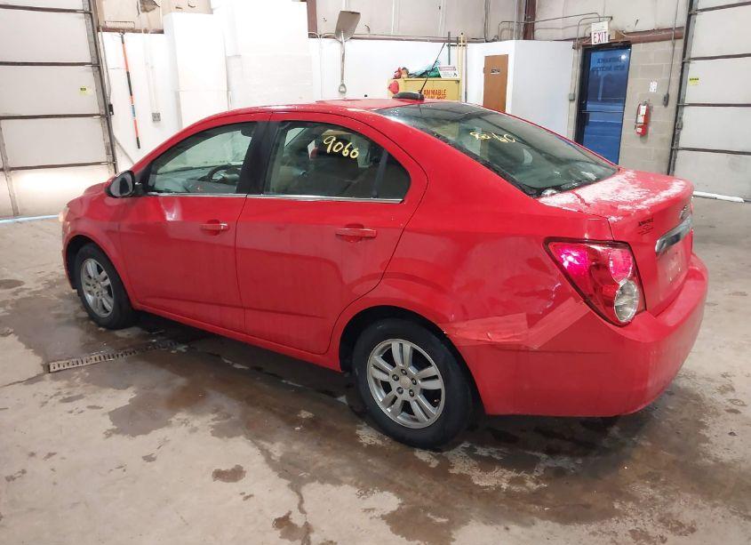 Photo 3 of 2015 Chevrolet Sonic LT AUTO (VIN 1G1JC5SH6F4139782)