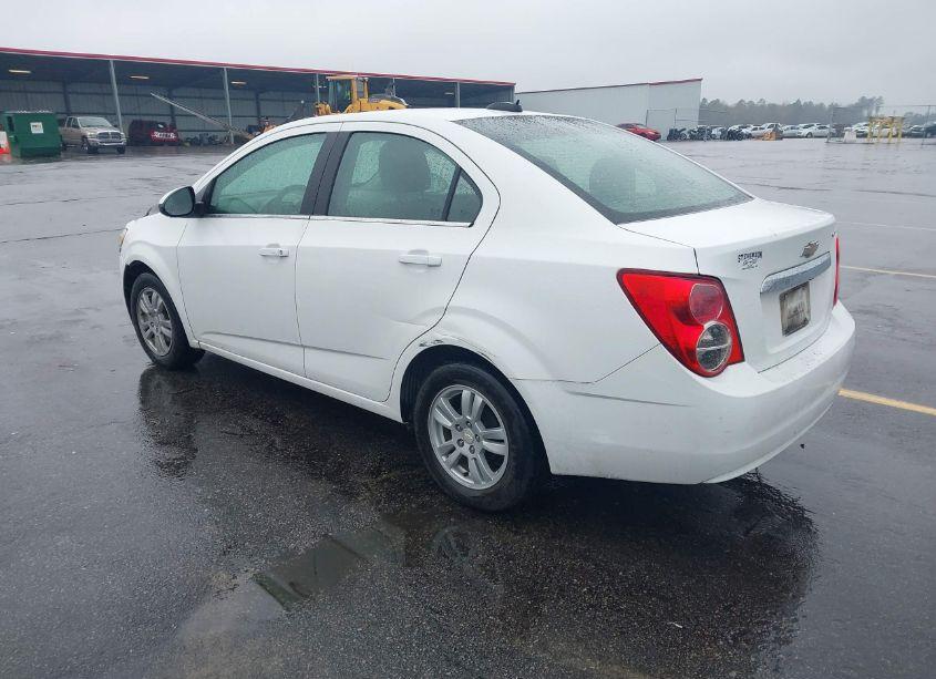 Photo 3 of 2015 Chevrolet Sonic LT AUTO (VIN 1G1JC5SH6F4218210)