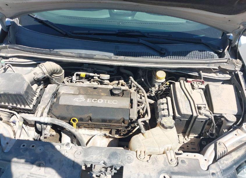 Photo 10 of 2016 Chevrolet Sonic LT AUTO (VIN 1G1JC5SH6G4110381)