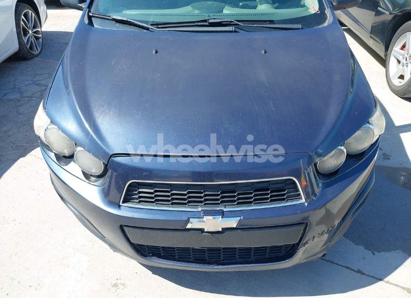 Photo 6 of 2016 Chevrolet Sonic LT AUTO (VIN 1G1JC5SH6G4175764)