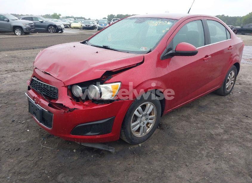 Photo 2 of 2012 Chevrolet Sonic 2LT (VIN 1G1JC5SH7C4157011)