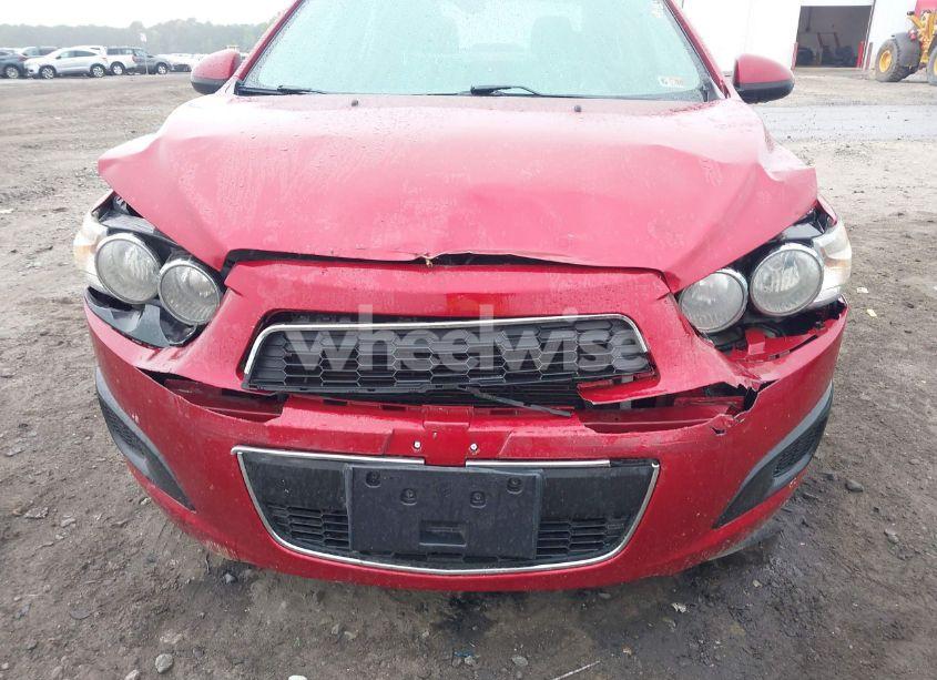 Photo 6 of 2012 Chevrolet Sonic 2LT (VIN 1G1JC5SH7C4157011)