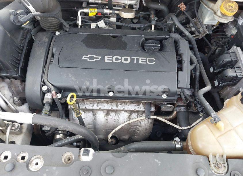 Photo 10 of 2012 Chevrolet Sonic 2LT (VIN 1G1JC5SH7C4174696)