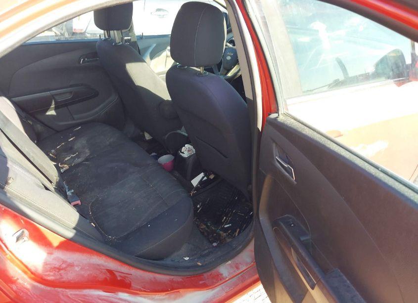 Photo 8 of 2012 Chevrolet Sonic 2LT (VIN 1G1JC5SH7C4183480)