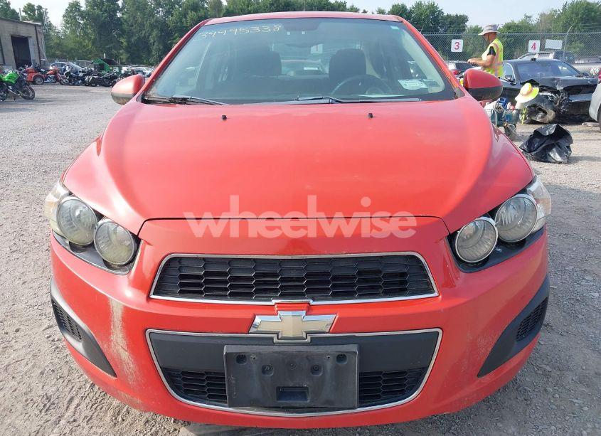 Photo 6 of 2012 Chevrolet Sonic 2LT (VIN 1G1JC5SH7C4185231)
