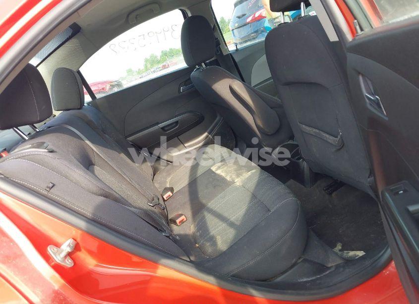 Photo 8 of 2012 Chevrolet Sonic 2LT (VIN 1G1JC5SH7C4185231)