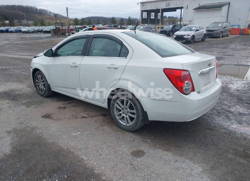 Photo 3 of 2012 Chevrolet Sonic 2LT (VIN 1G1JC5SH7C4226621)