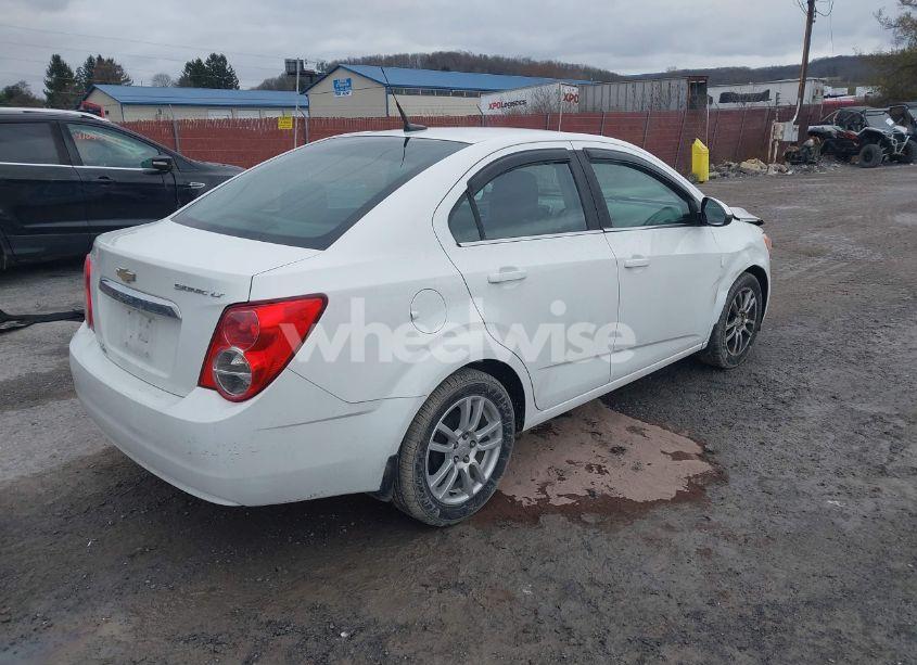 Photo 4 of 2012 Chevrolet Sonic 2LT (VIN 1G1JC5SH7C4226621)