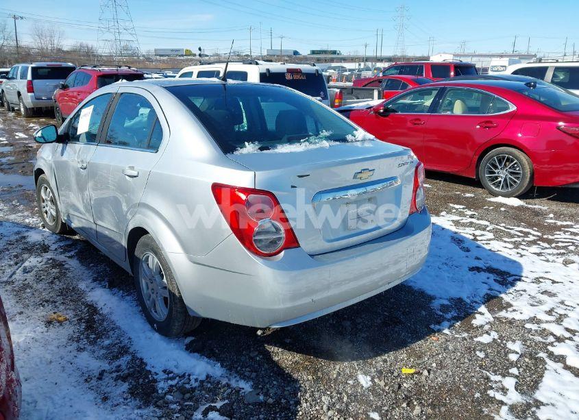 Photo 3 of 2013 Chevrolet Sonic LT AUTO (VIN 1G1JC5SH7D4122549)