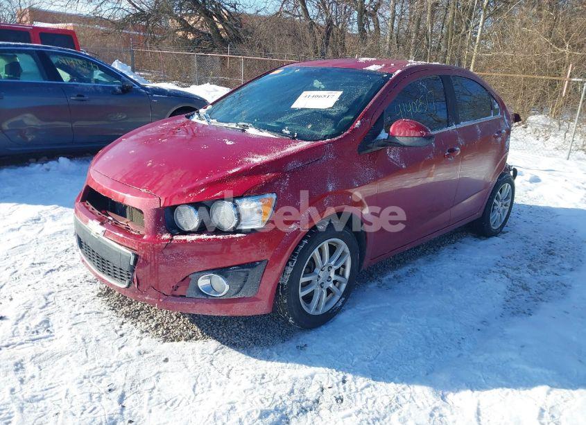 Photo 2 of 2013 Chevrolet Sonic LT AUTO (VIN 1G1JC5SH7D4130943)