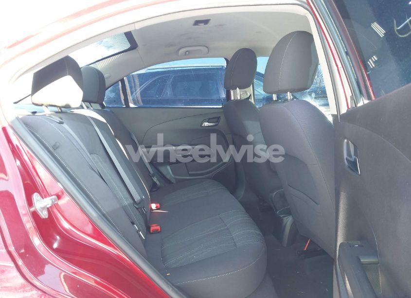 Photo 8 of 2013 Chevrolet Sonic LT AUTO (VIN 1G1JC5SH7D4130943)