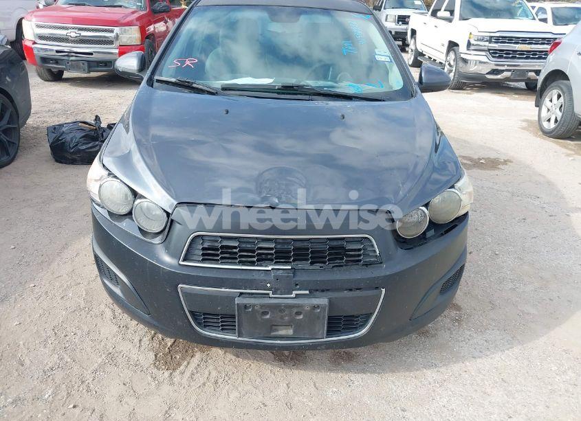 Photo 6 of 2013 Chevrolet Sonic LT AUTO (VIN 1G1JC5SH7D4155969)