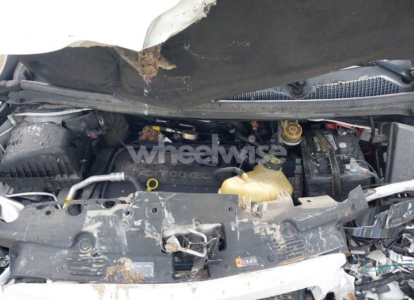 Photo 10 of 2013 Chevrolet Sonic LT AUTO (VIN 1G1JC5SH7D4207505)