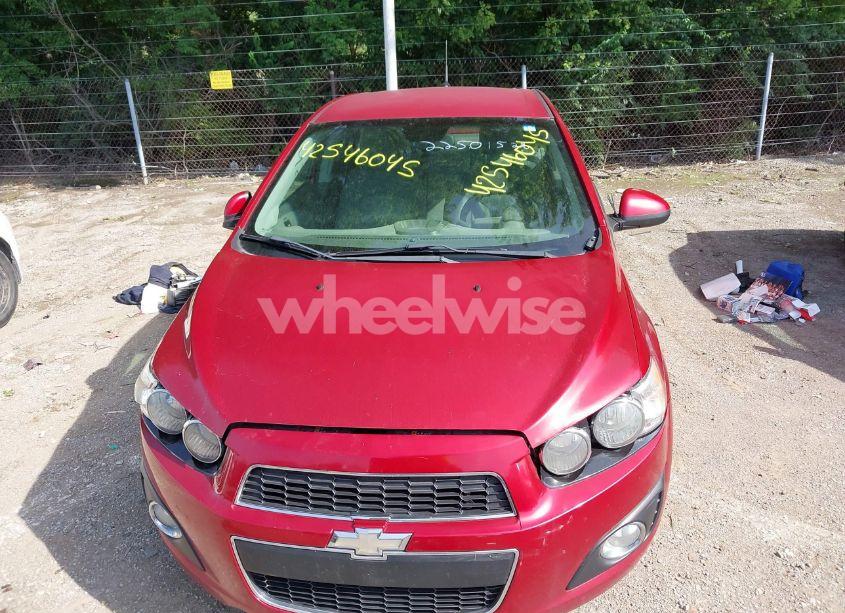 Photo 6 of 2013 Chevrolet Sonic LT AUTO (VIN 1G1JC5SH7D4238219)