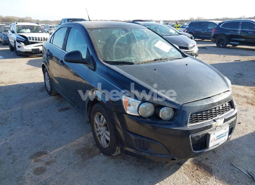 2014 Chevrolet Sonic LT AUTO (VIN 1G1JC5SH7E4127137) main photo