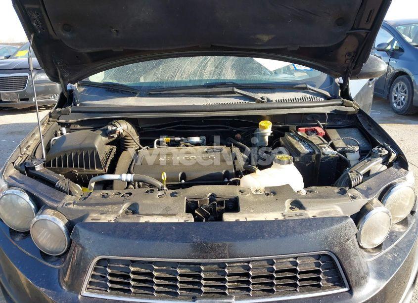 Photo 10 of 2014 Chevrolet Sonic LT AUTO (VIN 1G1JC5SH7E4127137)