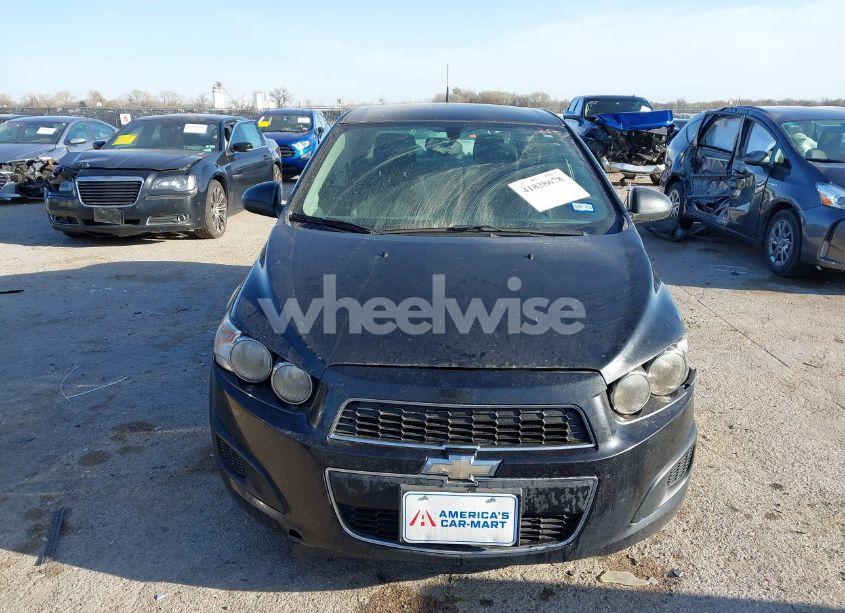 Photo 12 of 2014 Chevrolet Sonic LT AUTO (VIN 1G1JC5SH7E4127137)